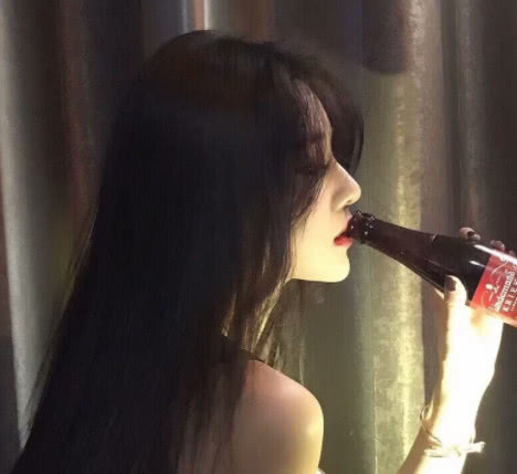 饮酒麻痹和心痛的句子1