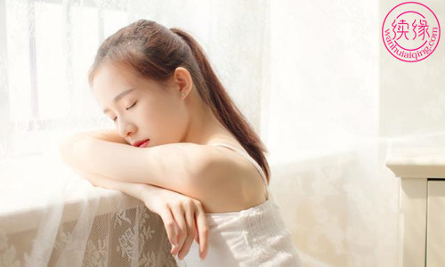 99个单词安慰一个破碎的爱情女孩