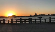 形容开心知足的短句子