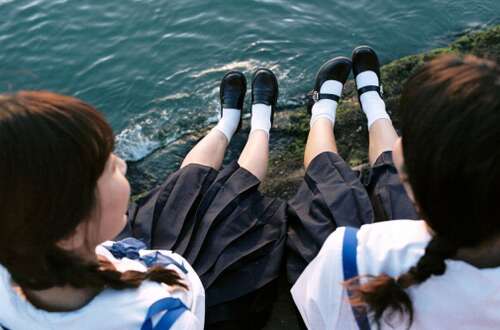 姐妹们在一起快乐的句子1