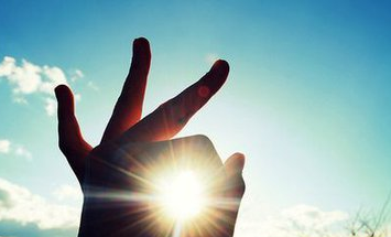 艰难而有益的句子