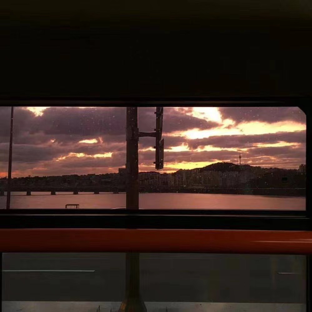 安静的句子在情感的中心1