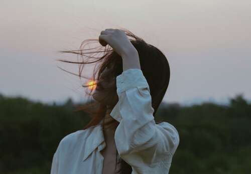 人们想快乐地生活