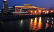 夸赞学校的句子