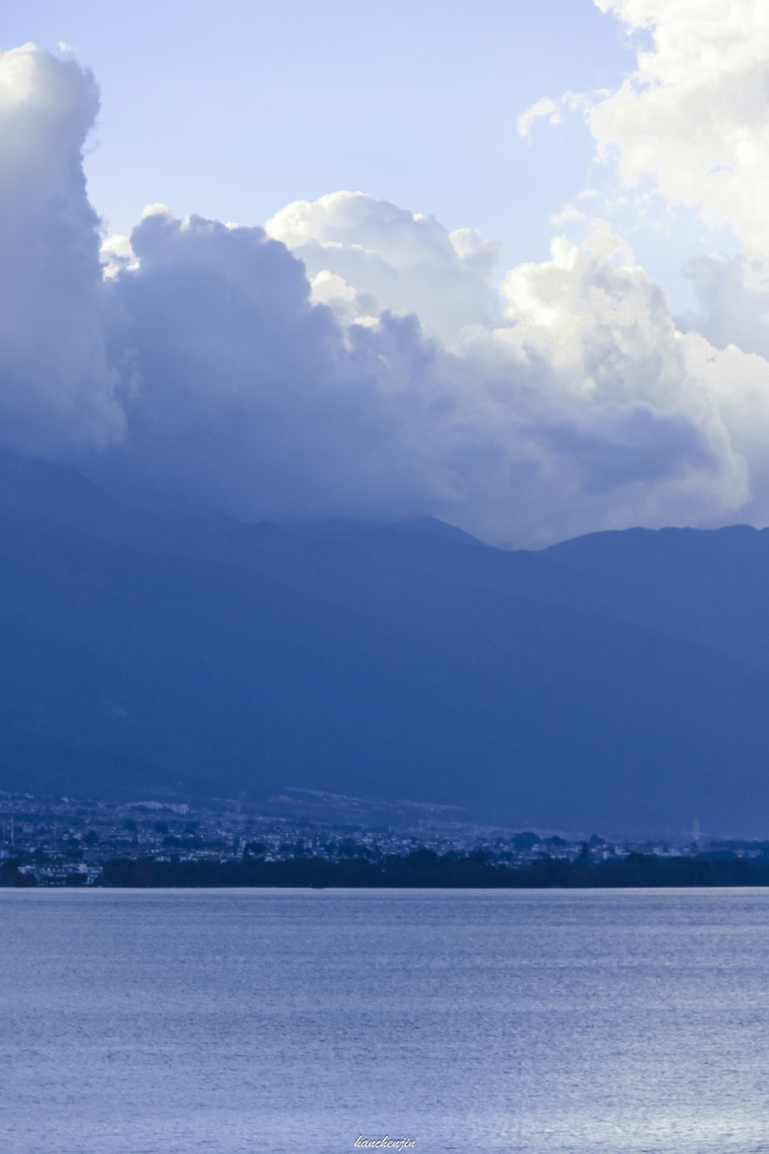 伴随着温暖的心句