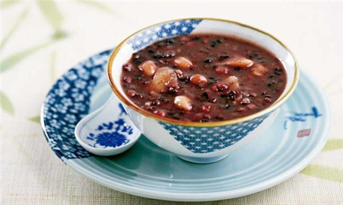 15，Laba Porridge，温暖，让你不再冷; Laba Porridge，非常甜蜜，我希望你会很幸运，Laba Porridge，真正的新鲜，朋友爱永远不会改变; Laba Festival在这里，送你Laba Porridge，祝你每天都开心！