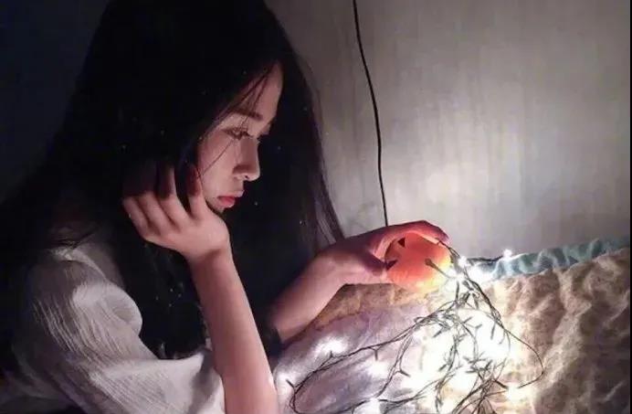 悲伤的句子表达情绪1