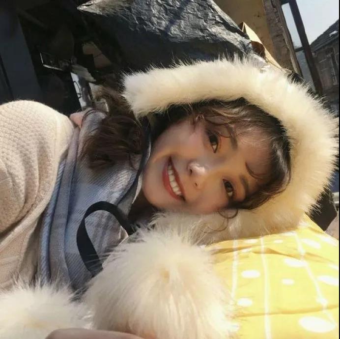 有趣的自画像朋友谈话