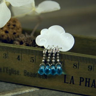 有点不高兴的英语句子