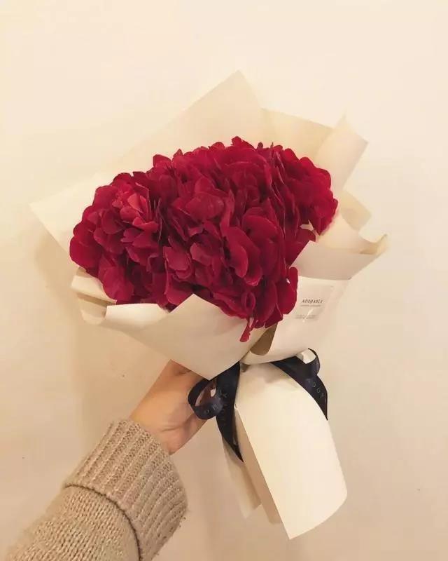 20，我是我生命中最幸运的事情：一个是时候，我终于为你的爱消费了;一天前一个很长一段时间，我遇见了你。