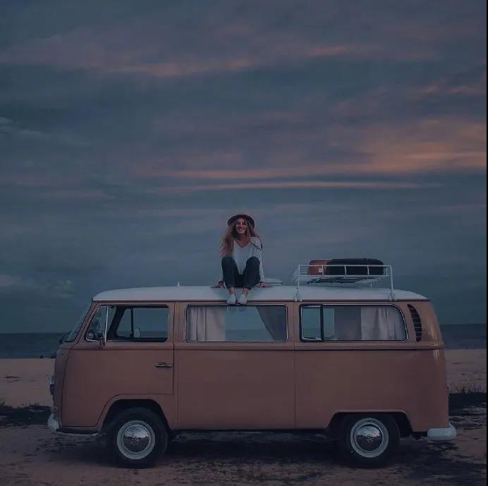 发送一个自行判决