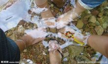 QQ签名把友情看得轻的句子