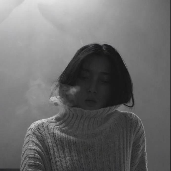 结合不打开，夜晚在夜间慢慢磨削。 -  Raymond不喜欢你，就像你喜欢它一样，偶尔向你展示，我恐怕你不喜欢他，我恐怕你失去了你爱的虚荣，就像一只狗逃跑一样。看看它的名字。网易云音乐热评论“人”