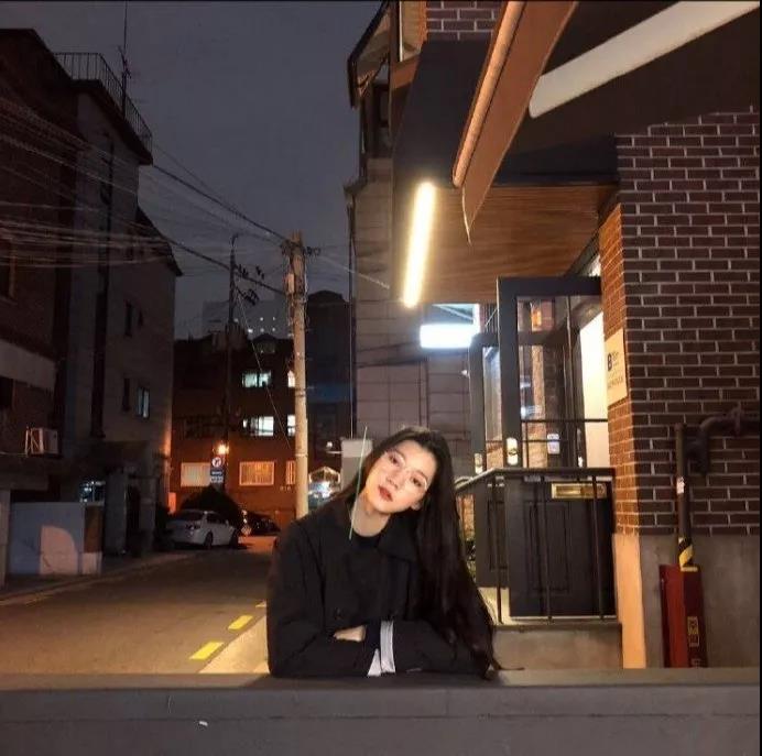 30，没有伤口，生活不完整。