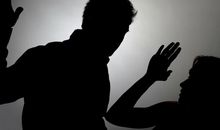 被家暴心碎的句子