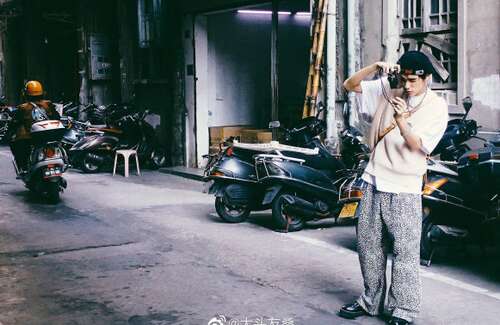 受欢迎的句子假装是非常幸福的句子1