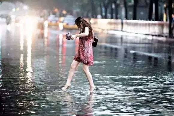 我们在星期一迎接雨天1