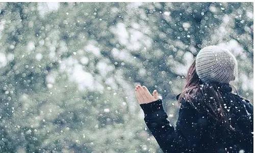 12，我想不出任何方式来增强彼此，雪仍然在寒冷，感冒就像。