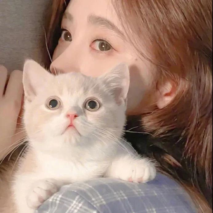 30.我品尝了世界上所有的糖果，但没有这样的甜蜜可以给我一个思考。