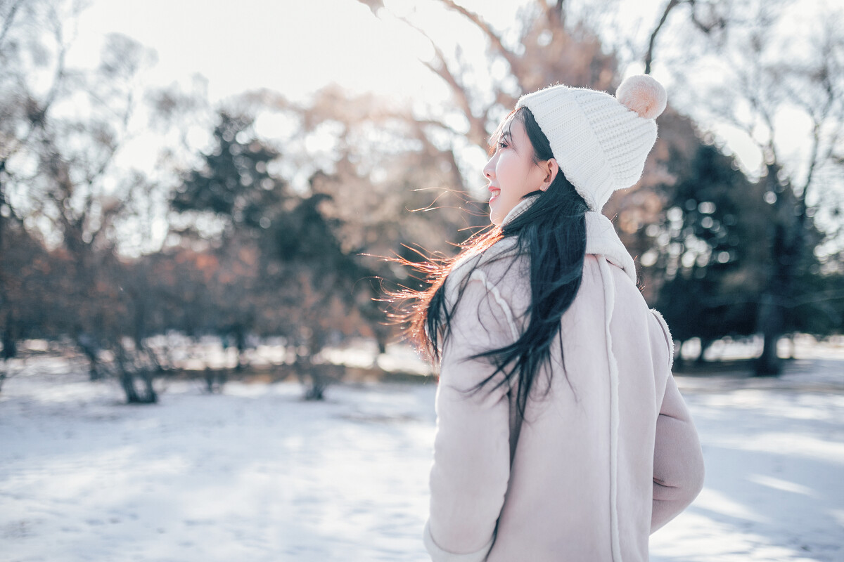 15.北方的冬天真的很冷。但我仍然想骑我的小伊顿，坚持寒冷。