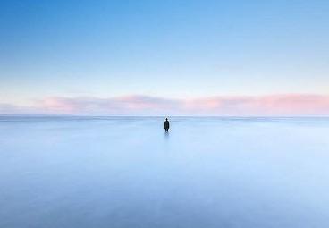 不能回去，心痛判刑