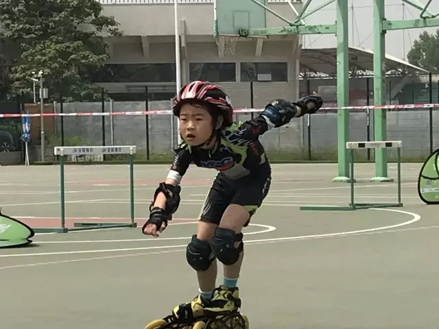 用于滚动1的霸气句子1