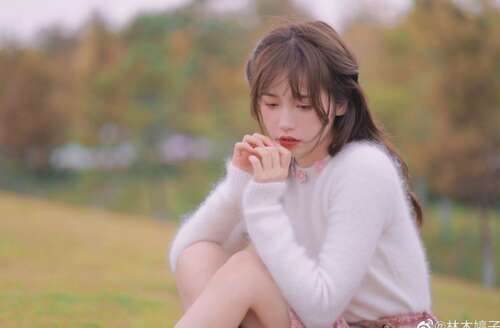 10，你说我爱我可以完成，但我觉得我在凝视中的生活不满意。爱，不必有一种语言。