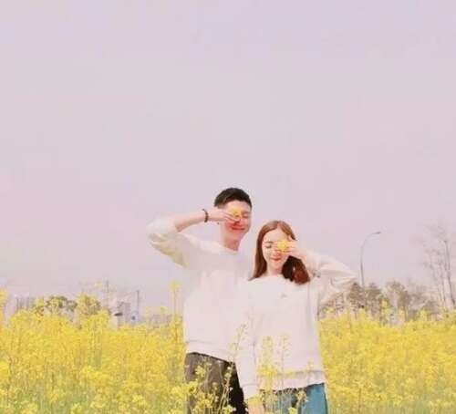 周年纪念日的闪闪发光的文章1