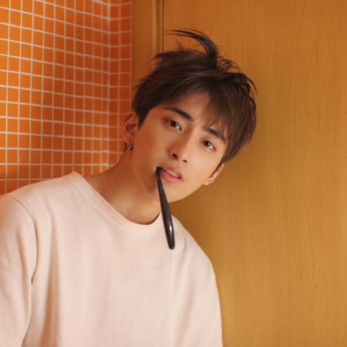 男孩是超级伤害1