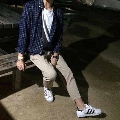 15.不能留下的人不必强迫，不合适的人会被分开，它们可能不满意，但不要醒来。