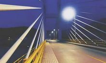 女人晚上心烦短句子发朋友圈