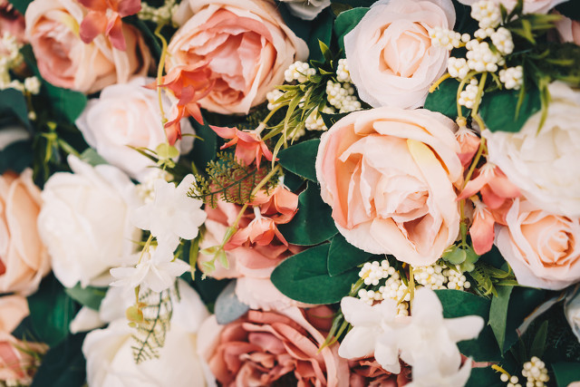 鲜花卡短表白色语言1