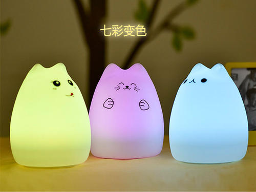 15.我的朋友永远是我的心，我知道我的朋友们值得。光线正在考虑歌手，小消息通过了。王某看到了这个消息，永远不要忘记你的朋友。祝你新的一年！