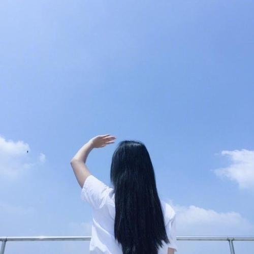 爱的句子很乐意谈谈这句话