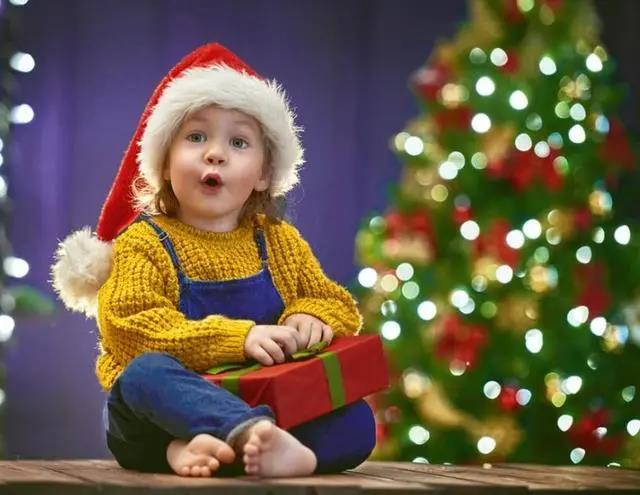 40.愿你的圣诞节充满了温暖，和平，幸福和亲戚，我希望圣诞陶，新年的音乐。