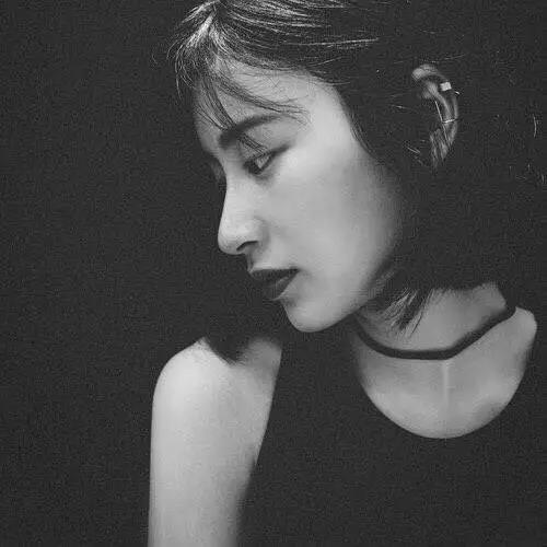 让人们哭泣情绪引用1