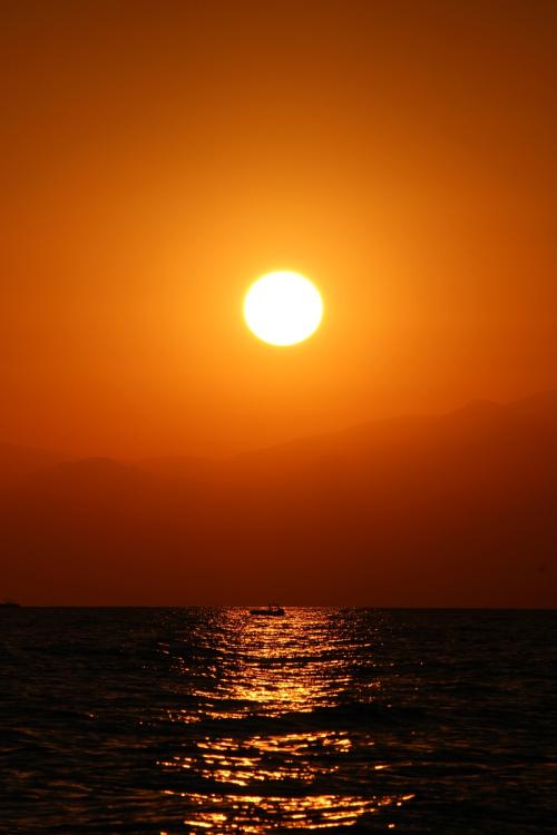 朋友分手说服他幸福的句子