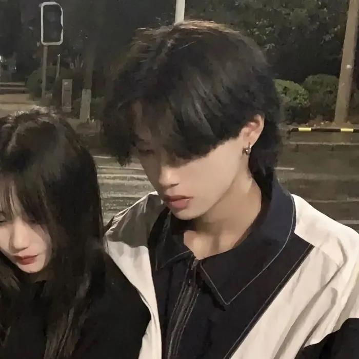 40，我只是一个孩子，一个笑容我想哭，我想笑，我会有一个笑的孩子。