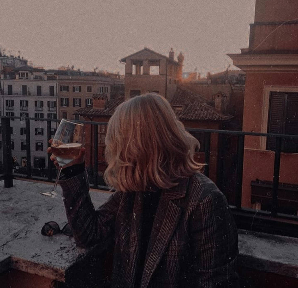 15.与你抱有，我不遗漏，我没有什么可失去的。