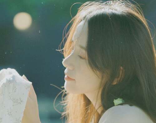 21，单位晚宴，领导人很少让我面前在大家面前，说更多谢谢，我经常迟到，我有这个活动。