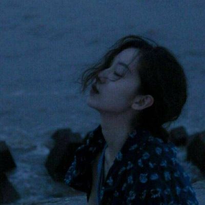 15，让你进入计算机桌面，我可以想到你工作;让你进入手机屏幕，让我在下班后记住你;但我仍然不满意，我把你放在心里，一百年不格式化，每天都想起你！