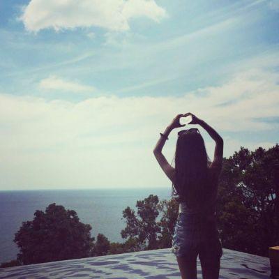 因为手机忽略了句子1