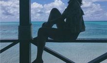 形容闺蜜为了抢男人抛弃友情的句子