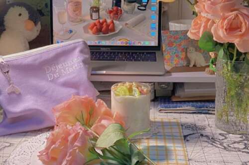 24，“冬天小熊，一切都开始冬眠”