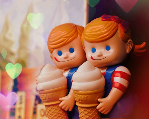 15，寒冷的冬天，冷流是不断的，天气变化，朋友们经常担心，问候将被送去，早点祝福。我希望我的朋友们冷，运动，祝你好运，幸福。