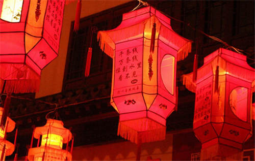 灯笼节日山脉100和答案