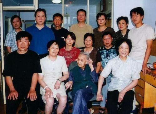 热心向兄弟姐妹们