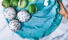 包含友情爱情亲情的句子