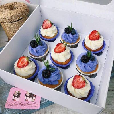 赞美女孩友谊的句子