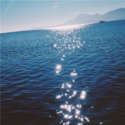 15，三个朋友，四个朋友，吃，喝，玩，这被称为“葡萄酒朋友”，朋友聚集，不要谈论工作，不要谈论学习，不要谈论政治，只是谈论私人个人之间的私人愤慨，这被称为“小组，而不是含义。